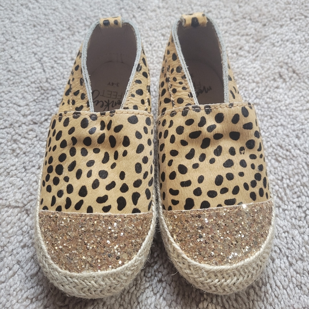 Kids size 3-4 yr old Monkey feet shoes